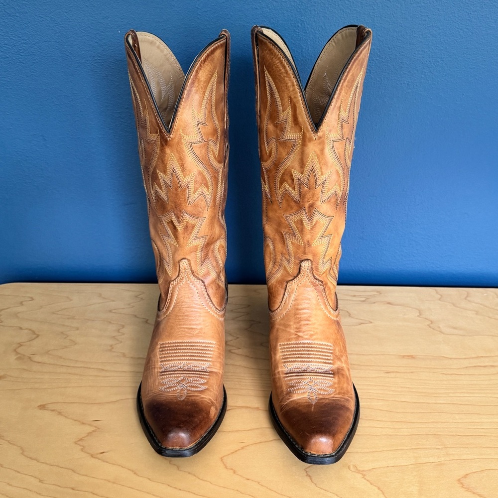 Women’s Nocona Cowgirl Boots size 5.5